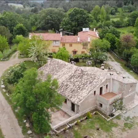 Fuente Del Ciervo 1 *